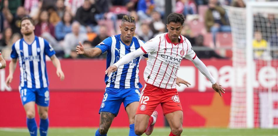 雷斯：我特别喜欢MSN时期的巴萨；最大梦想是赢欧冠或世界杯